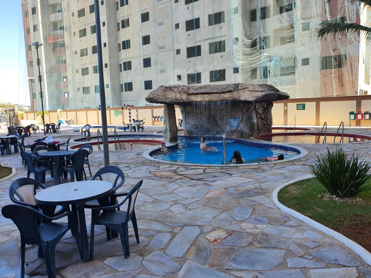 Resort Hotel Golden Dolphin - Grand&Express - Águas Termais - Caldas Novas - Roupa de Cama, Banho e TV de LED Exterior foto